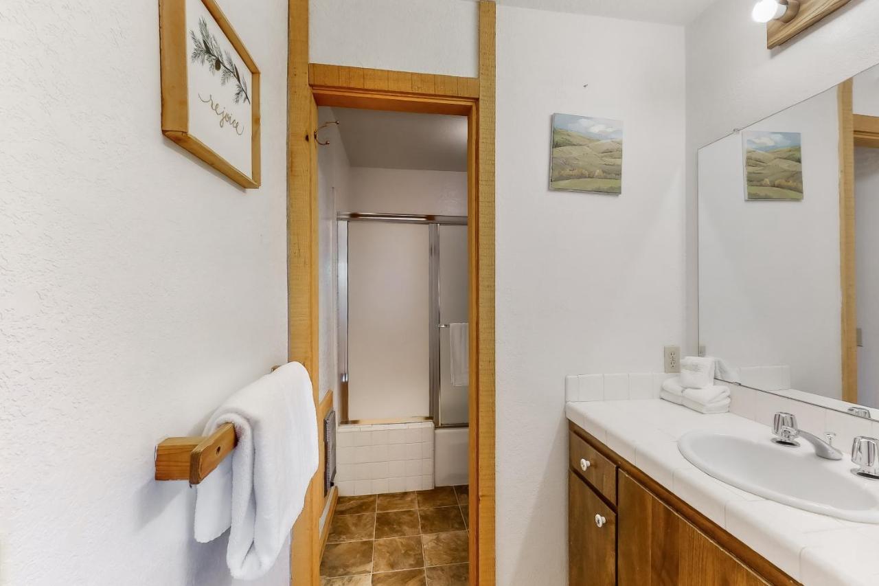 Sierra Swiss Chalet Shaver Lake Luaran gambar